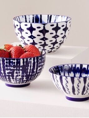West Elm Indigo Pattern Ceramic Bowl Set - Blue and White - Set of 3